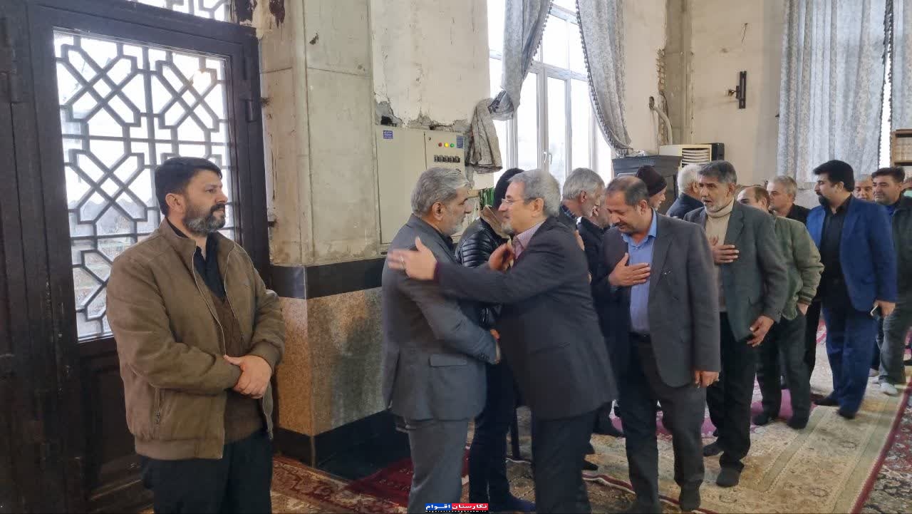گزارش تصویری از مراسم یادبود زنده یاد #یحیی_آذری در نگین شهر